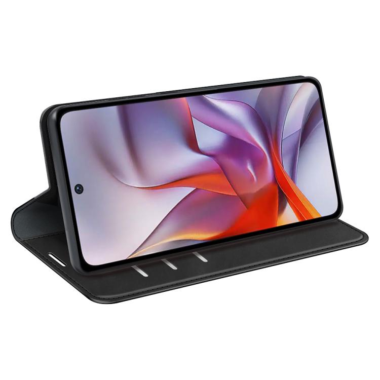 For Motorola Moto G 5G 2025 Retro-skin Magnetic Suction Leather Phone Case