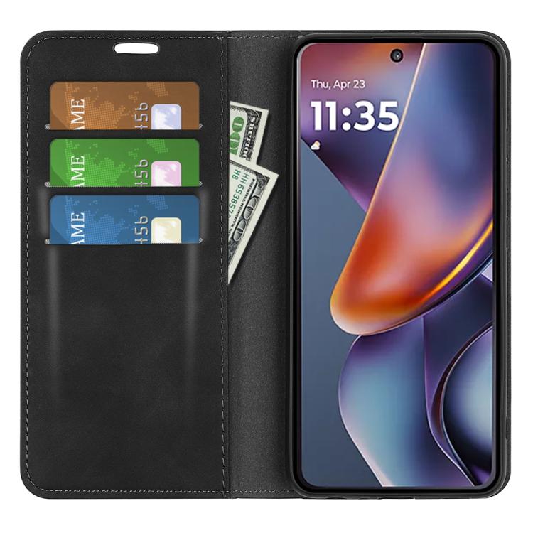 For Motorola Moto G 5G 2026 Retro-skin Magnetic Suction Leather Phone Case