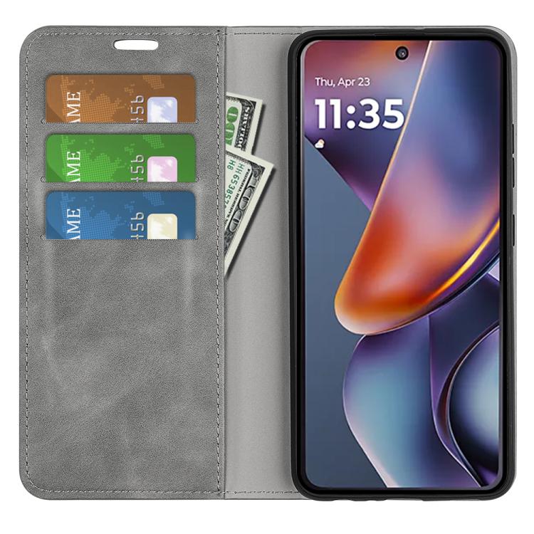 For Motorola Moto G 5G 2026 Retro-skin Magnetic Suction Leather Phone Case