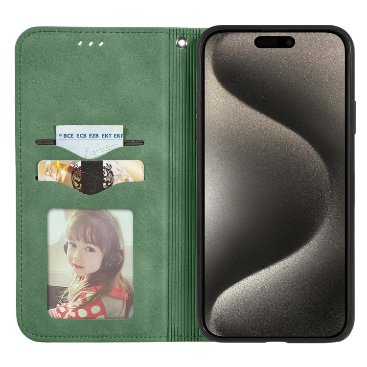 For iPhone 16 Pro Retro Skin Feel Magnetic Leather Phone Case