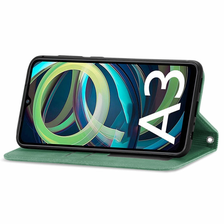 For Xiaomi Redmi A3 4G Retro Skin Feel Magnetic Flip Leather Phone Case