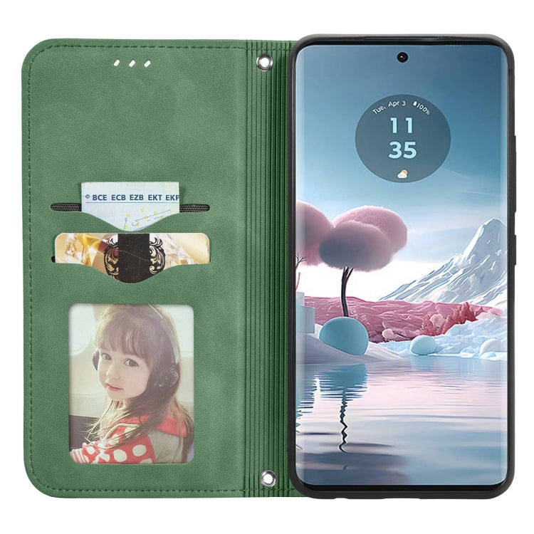 For Motorola Moto Edge 40 Neo Retro Skin Feel Magnetic Flip Leather Phone Case
