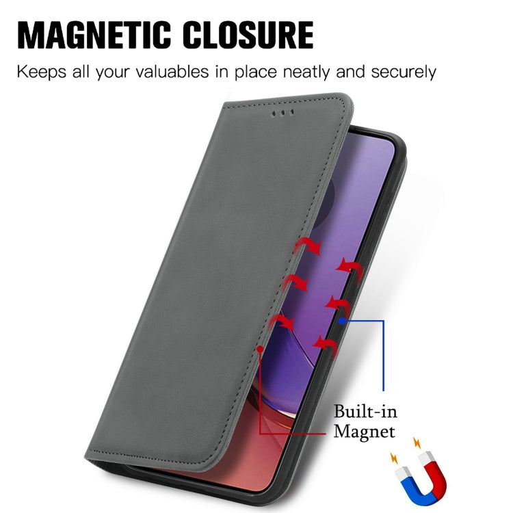 For Motorola Moto G84 Retro Skin Feel Magnetic Flip Leather Phone Case