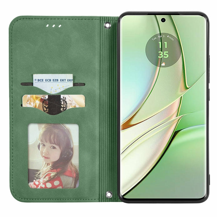 For Motorola Edge 2024 Retro Skin Feel Magnetic Flip Leather Phone Case