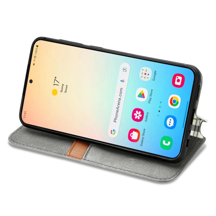 For Samsung Galaxy S25 5G Cubic Grid Pressed Magnetic Leather Phone Case