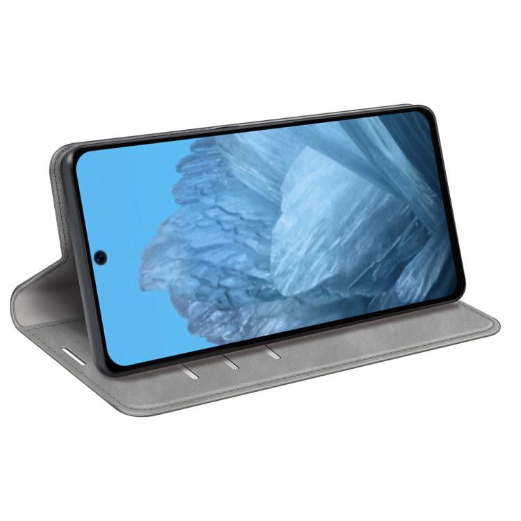 For Google Pixel 9 / 9 Pro Retro-skin Magnetic Suction Leather Phone Case