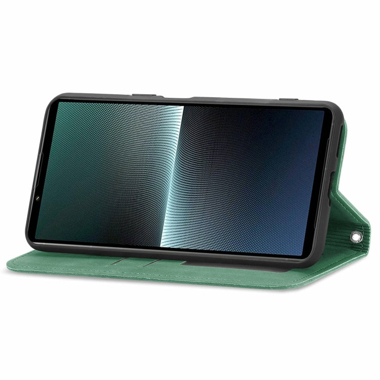 For Sony Xperia 1 V Retro Skin Feel Magnetic Flip Leather Phone Case