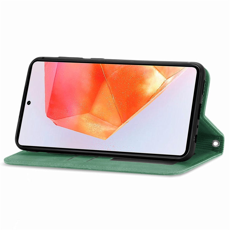 For Samsung Galaxy C55 Retro Skin Feel Magnetic Leather Phone Case