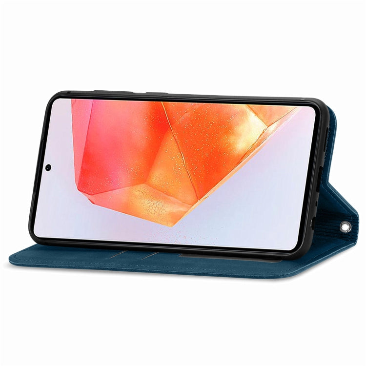For Samsung Galaxy C55 Retro Skin Feel Magnetic Leather Phone Case
