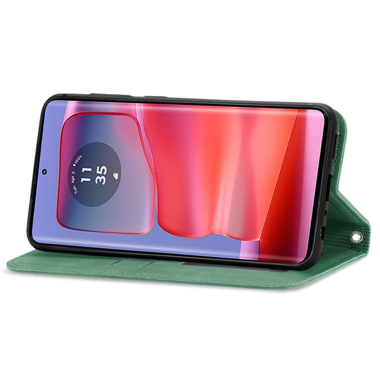 For Motorola Moto Edge 50 Fusion Retro Skin Feel Magnetic Flip Leather Phone Case
