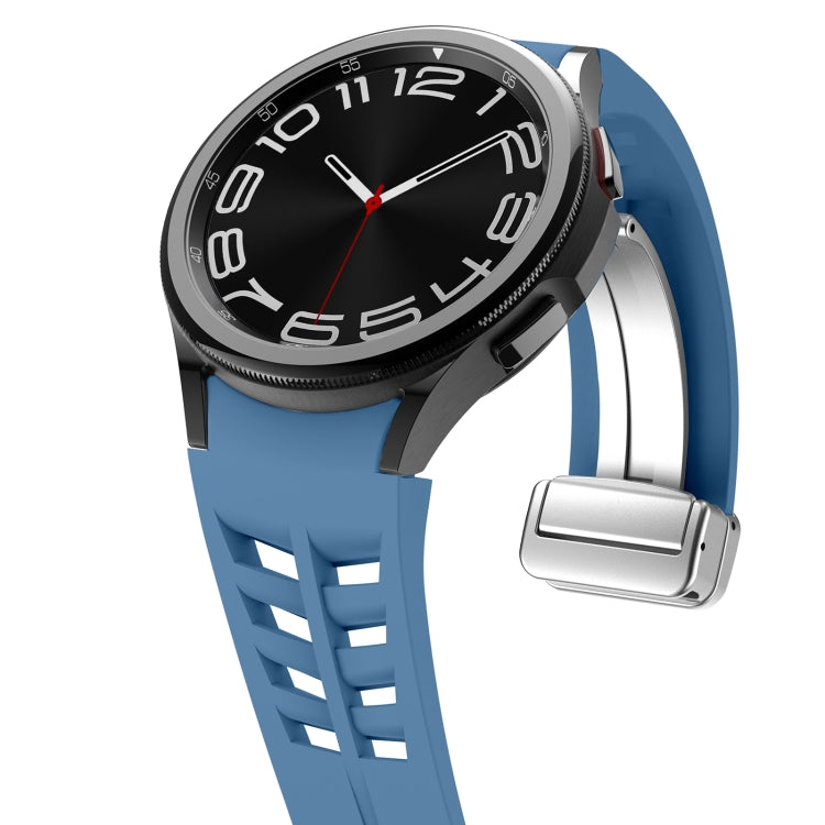 For Sansung Galaxy Watch 5 Pro 45mm Richard Magnetic Folding Silver Buckle Silicone Watch Band