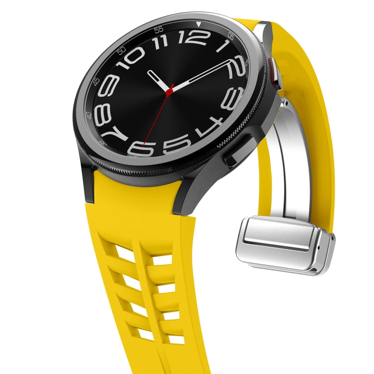 For Sansung Galaxy Watch 5 Pro 45mm Richard Magnetic Folding Silver Buckle Silicone Watch Band