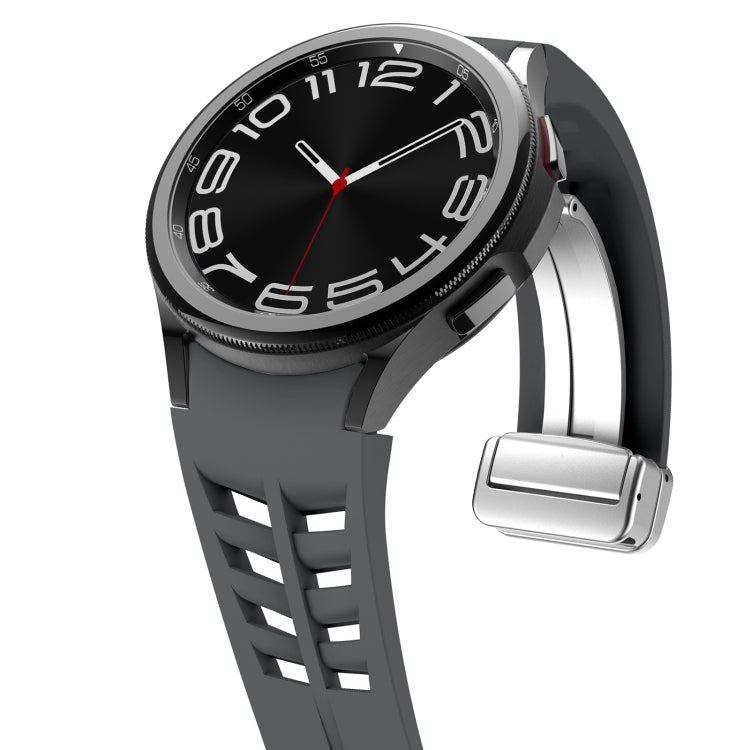 For Samsung Galaxy Watch 7 40 / 44mm Richard Magnetic Folding Silver Buckle Silicone Watch Band