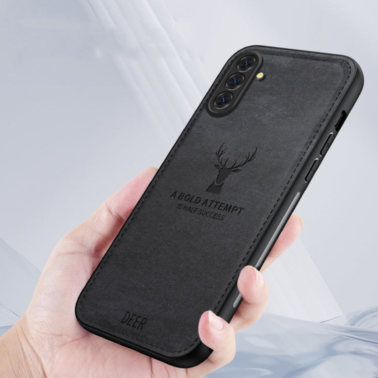 For Samsung Galaxy A36 Deer Head Cloth Skin All-inclusive Phone Case
