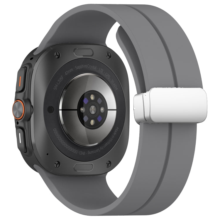 For Samsung Galaxy Watch Ultra 47mm / Ultra 2025 Groove Magnetic Folding Silver Buckle Silicone Watch Band