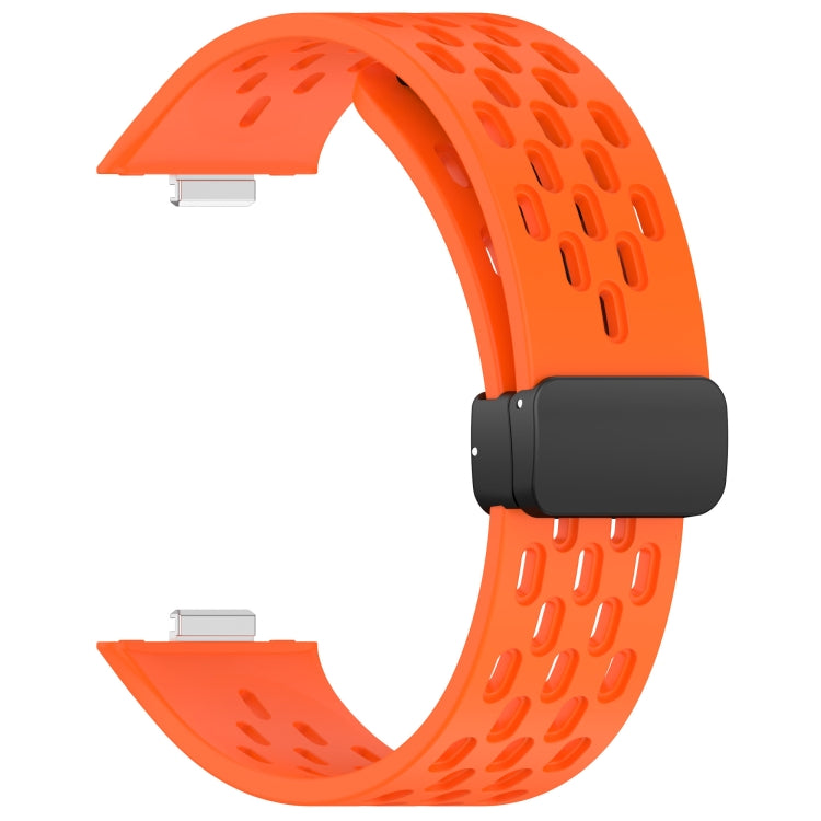 For Huawei Watch Fit4 / Fit4 Pro / Fit3 Folding Magnetic Buckle Silicone Watch Band