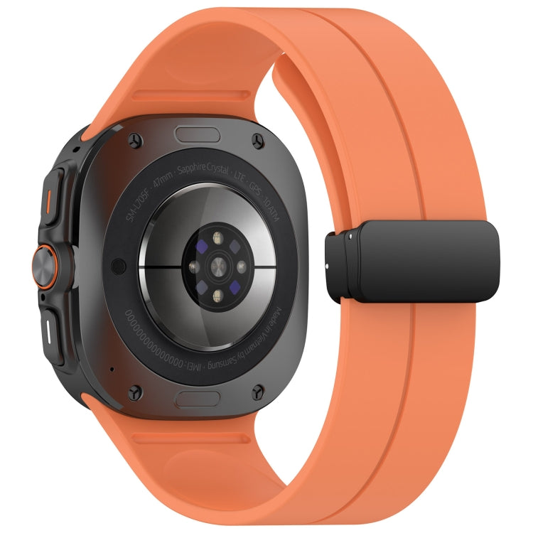 For Samsung Galaxy Watch Ultra 47mm Groove Style Folding Magnetic Buckle Silicone Watch Band