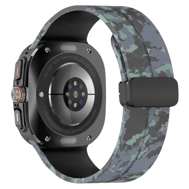 For Samsung Galaxy Watch Ultra 47mm Magnetic Folding Buckle Silicone Watch Band