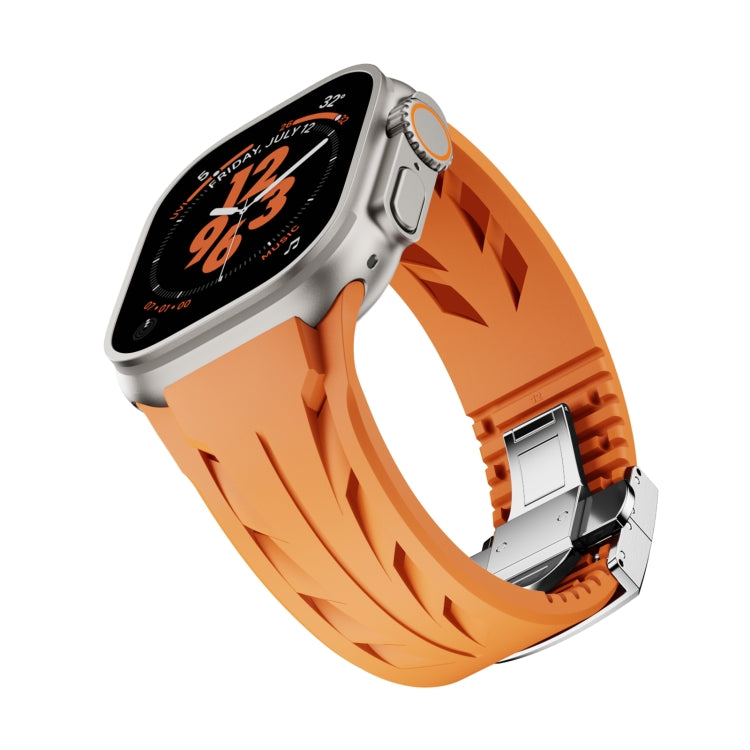 For Apple Watch 44mm / 45mm / 46mm / 49mm Tailor Stainless Steel Silver Butterfly Buckle Silicone Watch Band