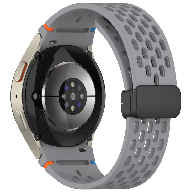 For Samsung Galaxy Watch 7 40 / 44mm Holes Style Stitched Folding Buckle Silicone Watch Band