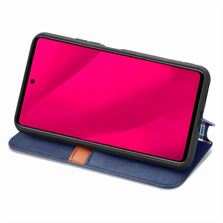 For Infinix Smart 9 Cubic Grid Pressed Magnetic Leather Phone Case