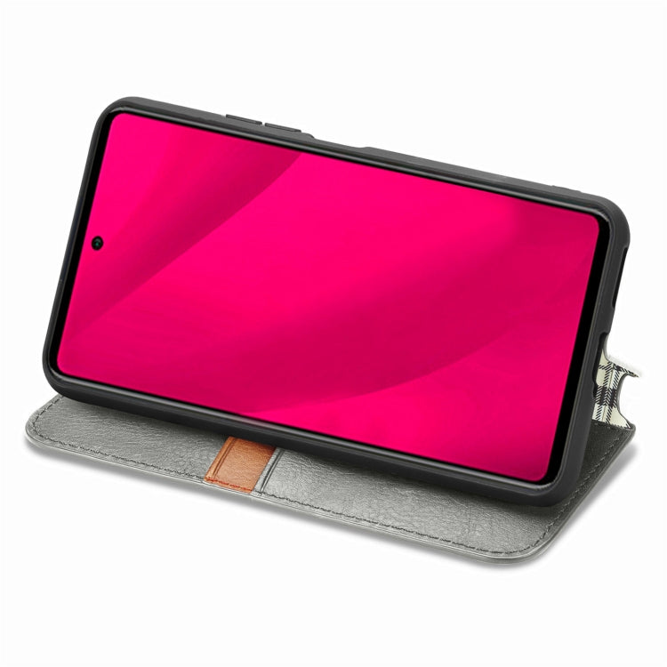 For Infinix Smart 9 Cubic Grid Pressed Magnetic Leather Phone Case