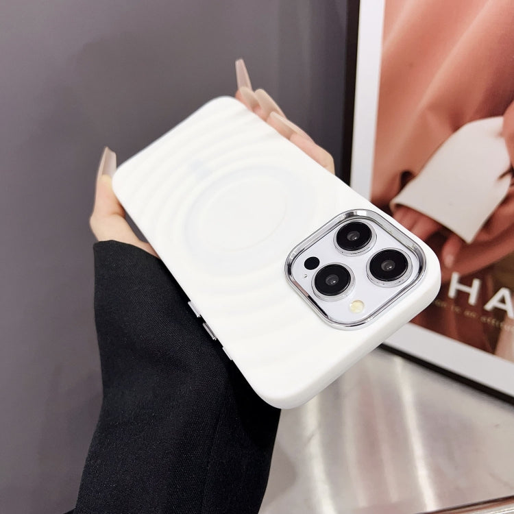 For iPhone 15 Pro Wave MagSafe Silver Lens Frame TPU Phone Case