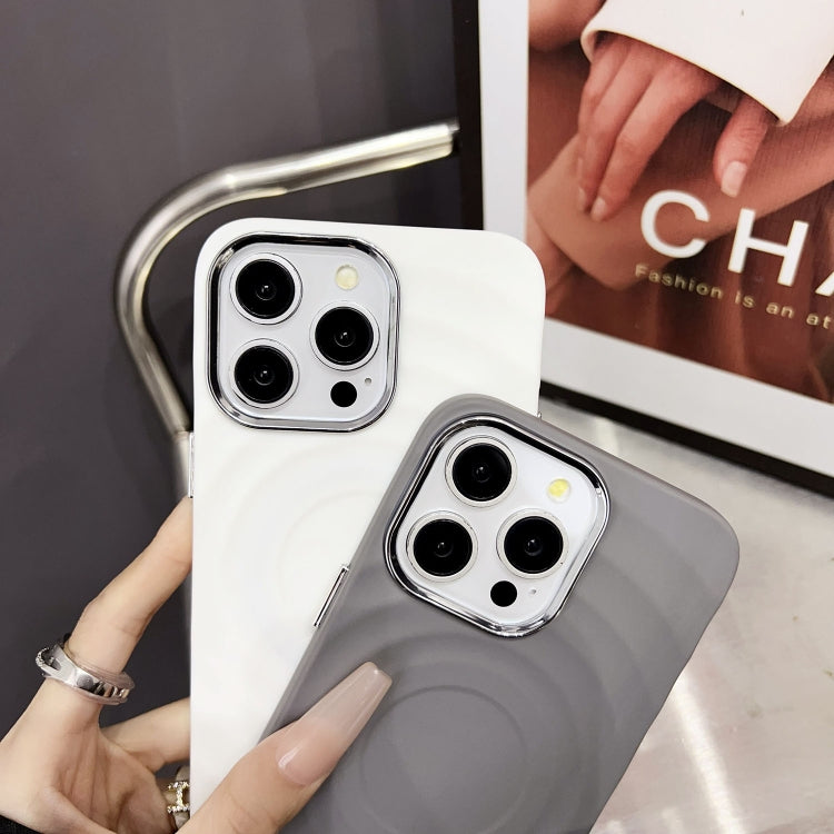 For iPhone 13 Pro Max Wave MagSafe Silver Lens Frame TPU Phone Case