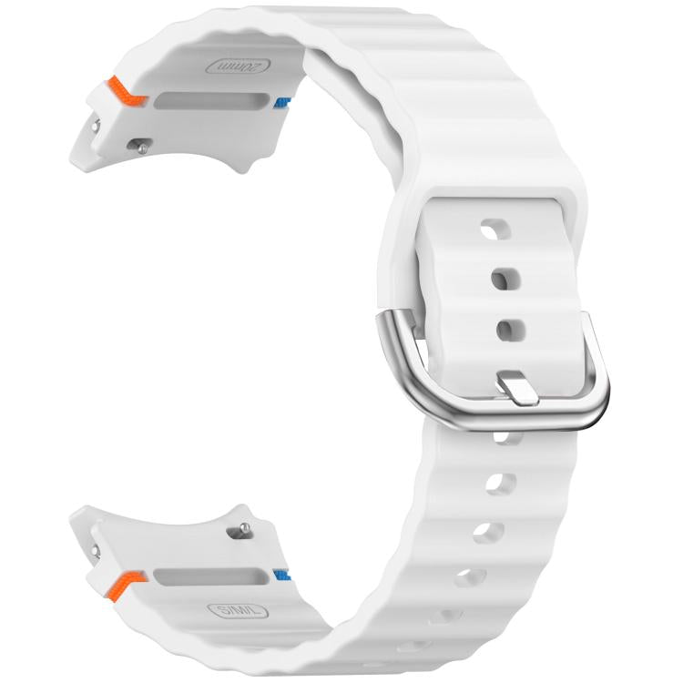 For Samsung Galaxy Watch 7 40 / 44mm Wavy Grain Stitched Silver Buckle Silicone Watch Band