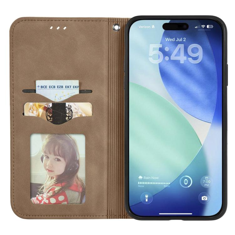 For iPhone 17 Pro Retro Skin Feel Magnetic Flip Leather Phone Case