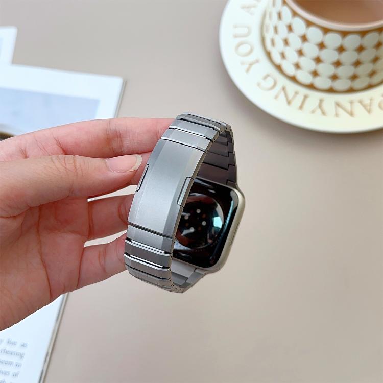 For Apple Watch 42mm / 41mm / 40mm / 38mm Curved Side Detachable Stainless Steel Watch Band