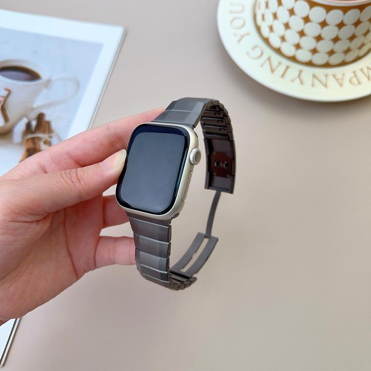 For Apple Watch 42mm / 41mm / 40mm / 38mm Curved Side Detachable Stainless Steel Watch Band