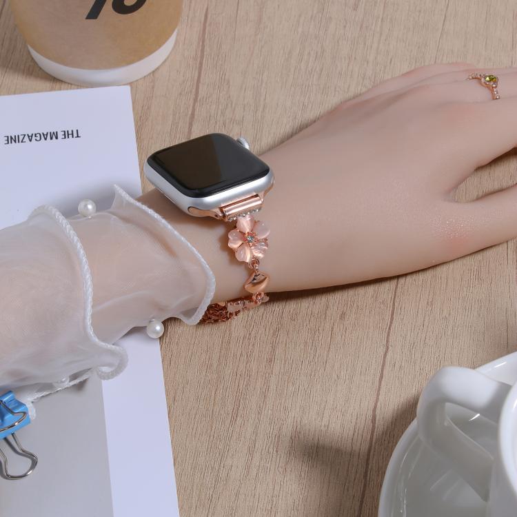 For Apple Watch 46mm / 49mm / 45mm / 44mm Four Leaf Clover Chain Alloy Watch Band