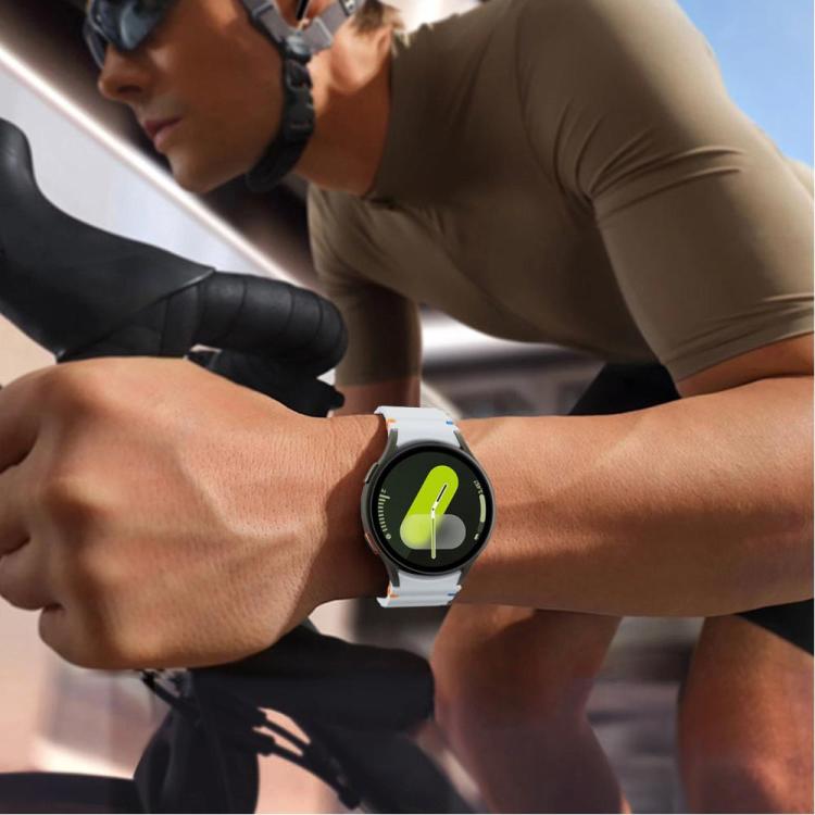 For Samsung Galaxy Watch 7 / 6 / 5 / 4 Wavy Grain Stitched Magnetic Silicone Watch Band