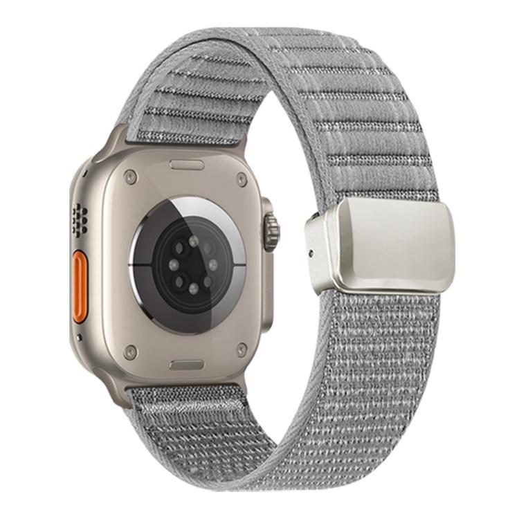 For Apple Watch 42mm / 41mm / 40mm / 38mm Magnetic Buckle Wave Pattern Nylon Watch Band