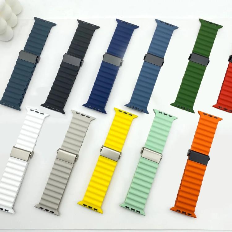 For Apple Watch 46mm / 49mm / 45mm / 44mm Refurbished Magnetic Buckle Ocean Silicone Watch Band