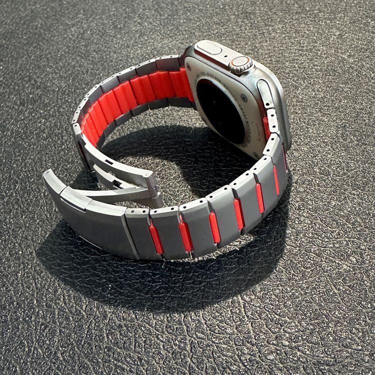 For Apple Watch 49mm / 46mm / 45mm / 44mm Curved Two-Tone Side-Release Stainless Steel Watch Band