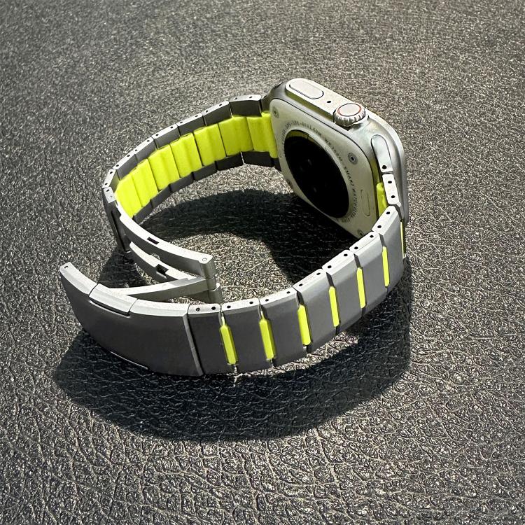 For Apple Watch 42mm / 41mm / 40mm / 38mm Curved Two-Tone Side-Release Stainless Steel Watch Band