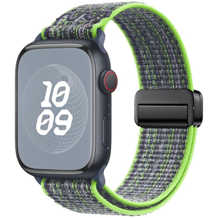 For Apple Watch 42mm / 41mm / 40mm / 38mm Magnetic Buckle Loop Nylon Watch Band