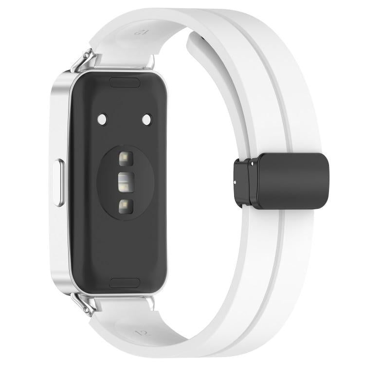 For Huawei Band 11 / Band 11 Pro Folding Magnetic Black Clasp Solid Color Silicone Watch Band