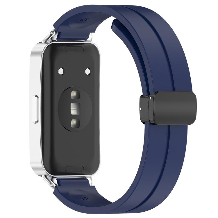 For Huawei Band 11 / Band 11 Pro Folding Magnetic Black Clasp Solid Color Silicone Watch Band