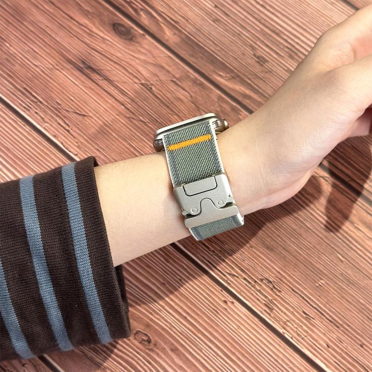 For Apple Watch 49mm / 46mm / 45mm / 44mm Reflective Umbrella Buckle Woven Nylon Watch Band