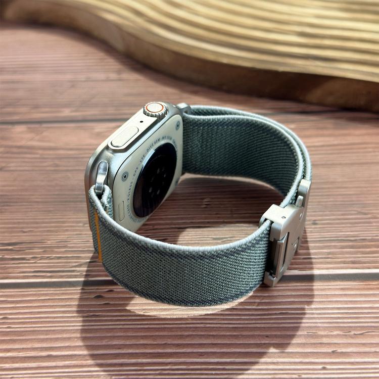 For Apple Watch 49mm / 46mm / 45mm / 44mm Reflective Umbrella Buckle Woven Nylon Watch Band