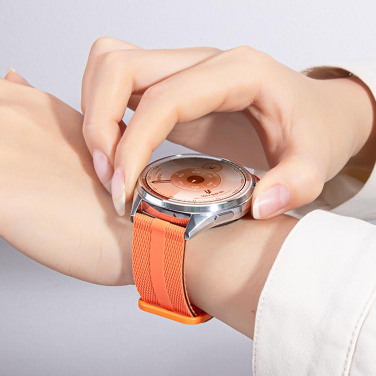 22mm Line Pattern Silicone Watch Band
