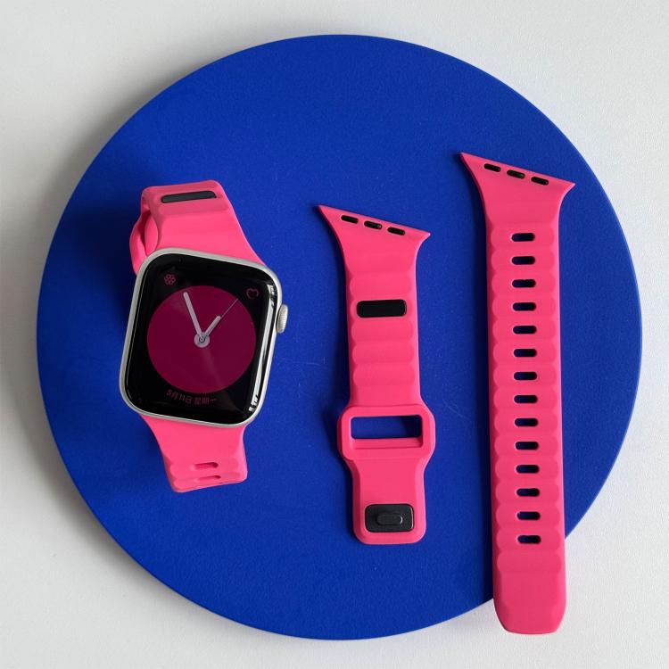 For Apple Watch 46mm / 49mm / 45mm / 44mm Irregular Twill Reverse Nail Buckle Silicone Watch Band