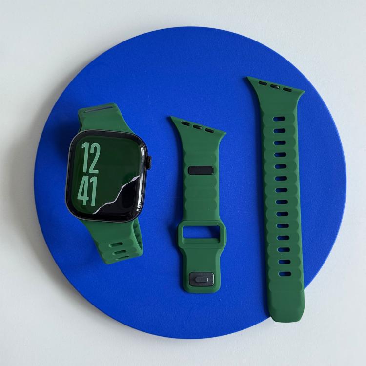 For Apple Watch 46mm / 49mm / 45mm / 44mm Irregular Twill Reverse Nail Buckle Silicone Watch Band