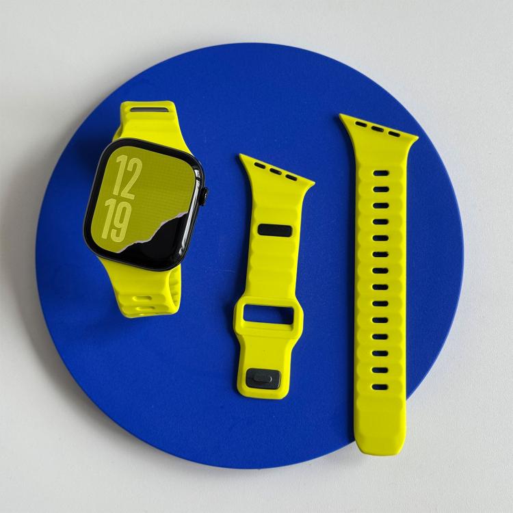 For Apple Watch 46mm / 49mm / 45mm / 44mm Irregular Twill Reverse Nail Buckle Silicone Watch Band