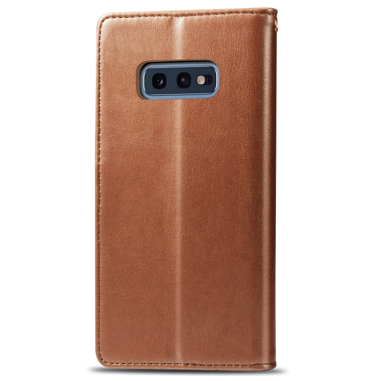 Retro Solid Color Leather Buckle Mobile Phone Protection Leather Case with Photo Frame & Card Slot & Wallet & Bracket Function for Galaxy S10e