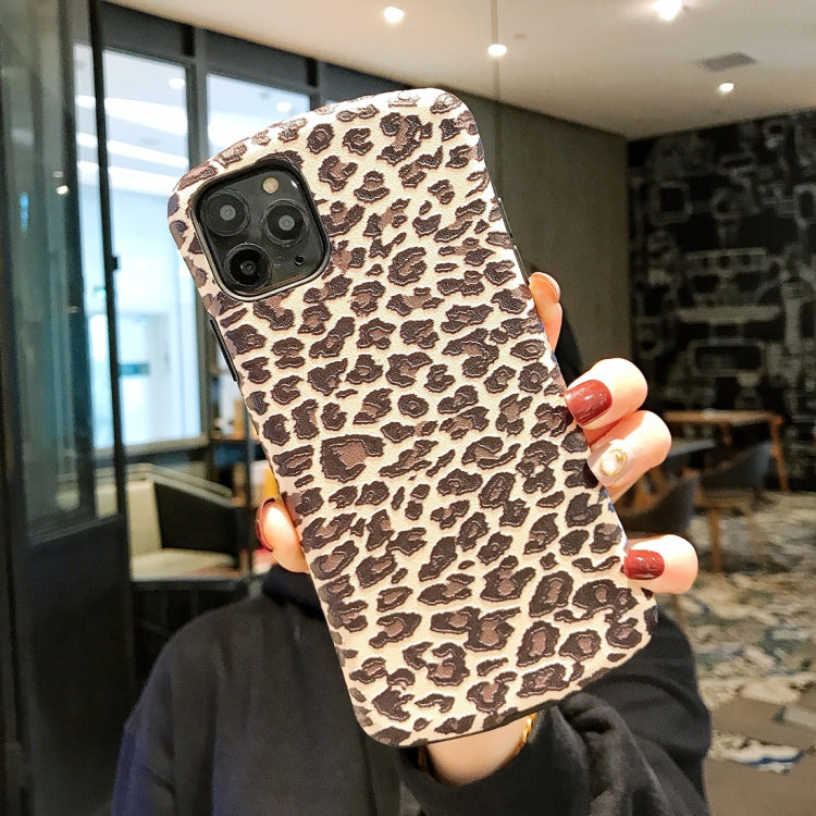 For iPhone 11 Leopard Embossed Small Waist Shape Mobile Phone Protective Case