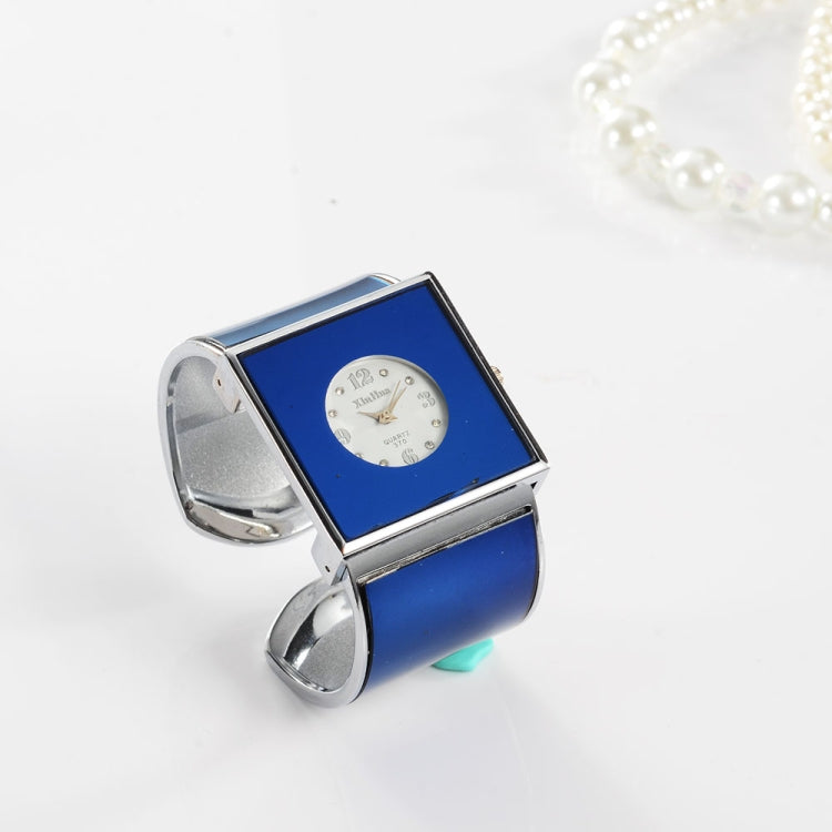 Square Large Dial Bracelet Quartz Watch for Women